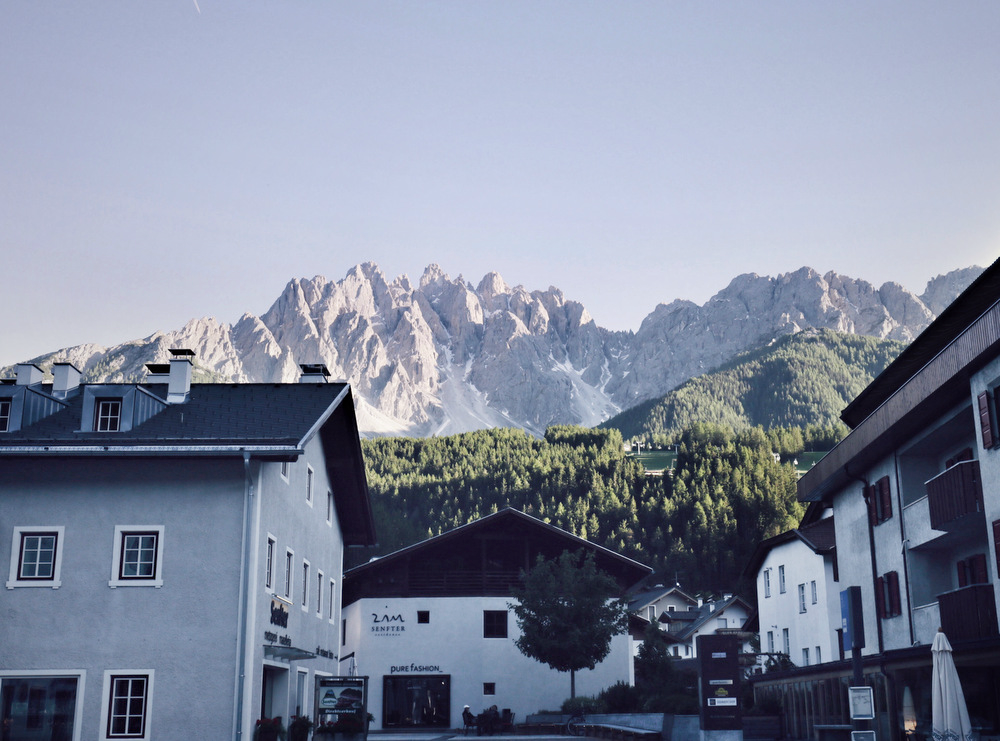 Dolomiten  Restaurant-Tipps, Innichen und Umgebung Restaurant-Tipps, Hotel Tipp Dolomiten, Natur Hotel Dolomiten, schöne Ortschaften in den Dolomiten, Reiseziele Dolomiten, wo kann man in Toblach schön essen gehen, Sterne Restaurant Dolomiten, Hotel Empfehlung Dolomiten, Lifestyle Blog, Like A Riot