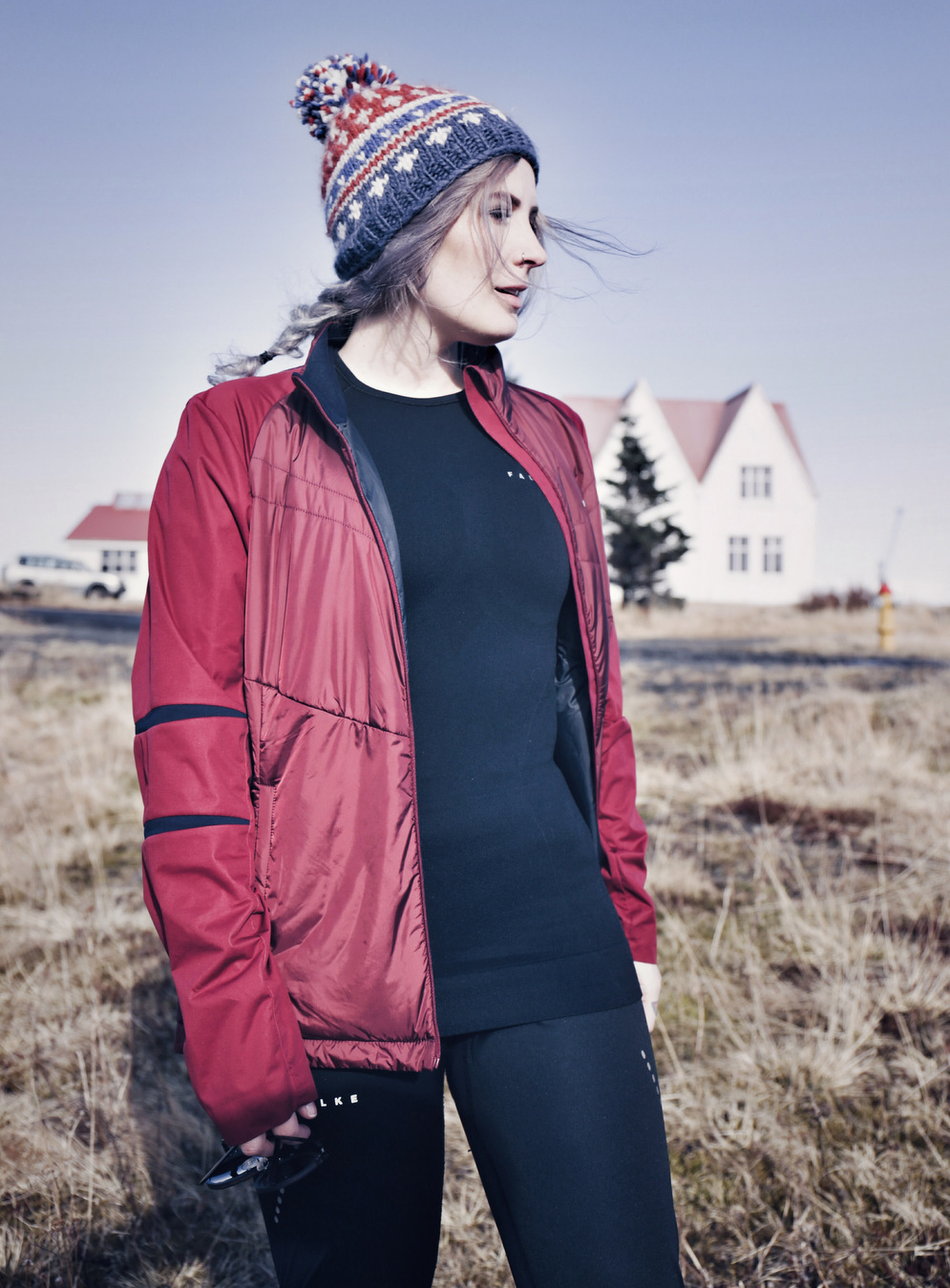 Outdoor Fashion, schöne Outdoor Mode, stylische Outdoor Mode, Falke Outdoor Kleidung, schicke Wanderkleidung, coole Wanderklamotten, ausgefallene Wandersachen, Island Blog, Iceland Blog, Like A Riot, Mode Blog, Fashion Blog 