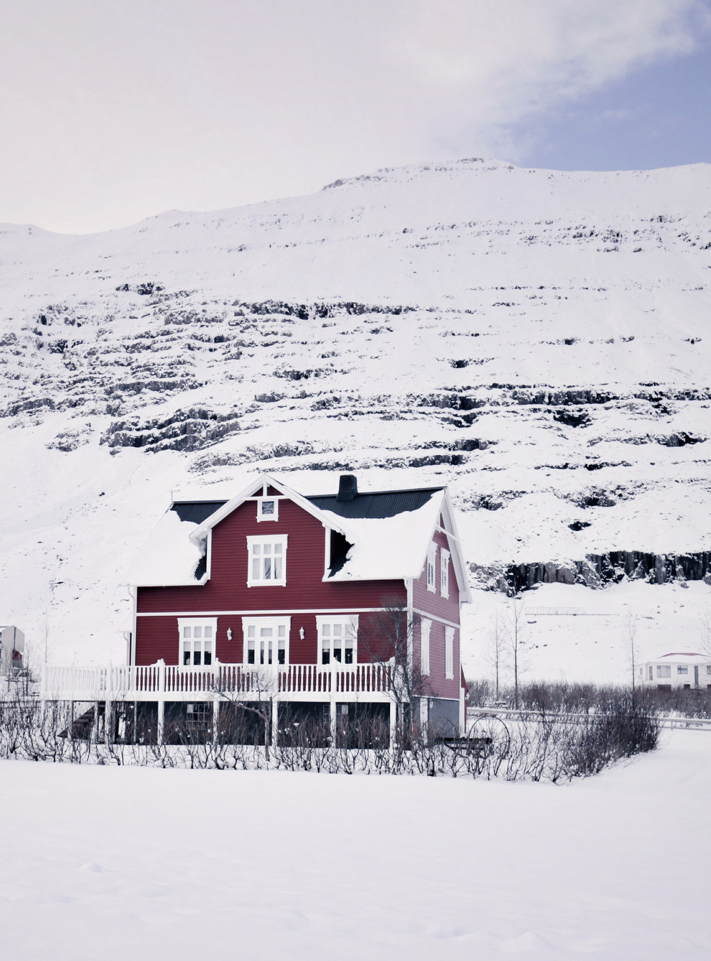 Islands Osten im Winter, Ostfjorde Island Reisetipps Winter, Sightseeing in Islands Osten, Unternehmungen Ostisland, Reisetipps Ostisland im Winter, Like A Riot, verschneites Seydisfjördur, Seydisfjördur im Winter, Island im Winter, Reisetipps Island im Winter, Island Blog, Auswandern nach Island